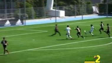 فيديو: الطفل المعجزة يسجل اروع أهداف ريال مدريد
