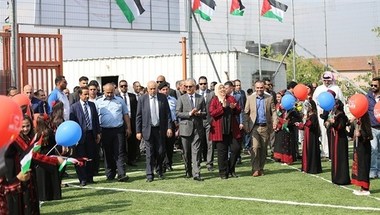 رئيس اتحاد الكرة الآسيوي يختتم زيارته إلى فلسطين