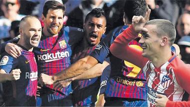 لاعبو برشلونة يوجهون رسالة لجريزمان 