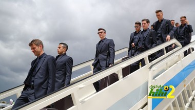 صور : وصول الفريق البافاري إلى مدريد