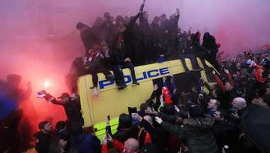 الشرطة الإيطالية تضمن سلامة جماهير ليفربول "طالما يحترمون القانون"