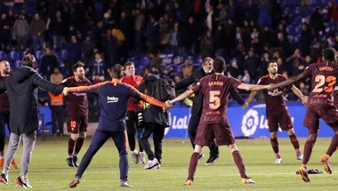 برشلونة على طريق إنجاز حققته 7 فرق في التاريخ
