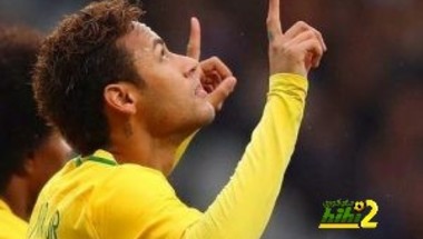 نيمار يحتفل بتواجده ضمن قائمة البرازيل المستدعاة للمونديال