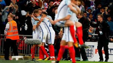 إنجلترا تعلن تشكيلة من 23 لاعباً لكأس العالم