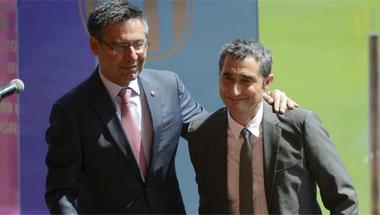 رئيس برشلونة يواصل الإشادة بفالفيردي