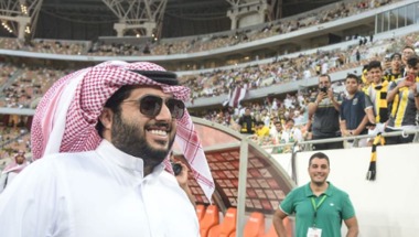 تركي آل الشيخ يدعم محمد صلاح في نهائي دوري أبطال أوروبا