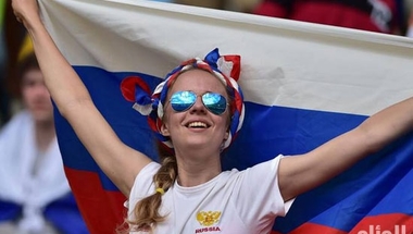 “فيفا “يغرم الاتحاد الروسي لكرة القدم لسبب غير أخلاقي