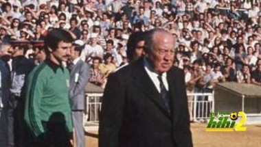 سانتياجو بيرنابو أعظم رئيس نادي في تاريخ كرة القدم !