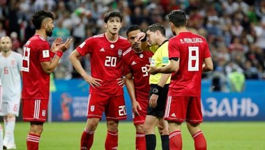 عيش المونديال| نقل إداري إيراني إلى المستشفى بعد إلغاء هدف منتخبه أمام إسبانيا