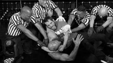 نتائج NXT لهذا الأسبوع : توماسو تشامبا يتعرض لهجوم عنيف من جارجانو !