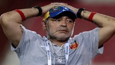 مارادونا يخضع لإجراء طبي في كولومبيا