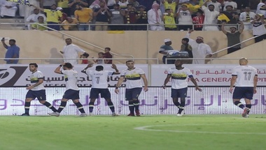 النصر يفوز على القادسية بثلاثة أهداف دون مقابل - صحيفة صدى الالكترونية