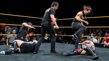 نتائج NXT الكاملة : ذا انديسبوتد ايرا يفسدون لقاء بطل ضد بطل !
