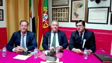 السلطات المجرية تُسلم مقرصن «فوتبول ليكس» للبرتغال