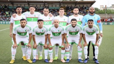 منتخب الجزائر يتلقى أخباراً سعيدة بخصوص نجمه المصاب