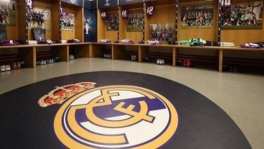 غرفة ملابس ريال مدريد تشهد مناوشات اللاعبين للبقاء بالنادي - صحيفة صدى الالكترونية