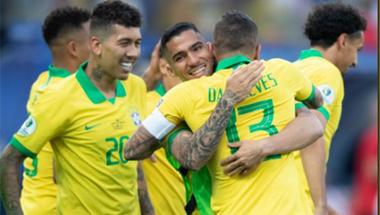 تشكيل البرازيل ضد باراجواي.. فيرمينو وجيسوس يقودان الهجوم 
