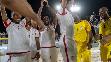 عمان بطلا للبطولة الدولية لكرة القدم الشاطئية المقامة في نيوم