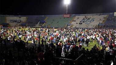 في أحداث مؤسفة.. التعصب يقتل ثلاثة مشجعين ويصيب سبعة آخرين في ديربي هندوراس